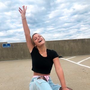 Meet your Posher, Meg